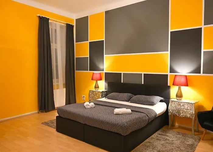 Elegant Altes Akh *